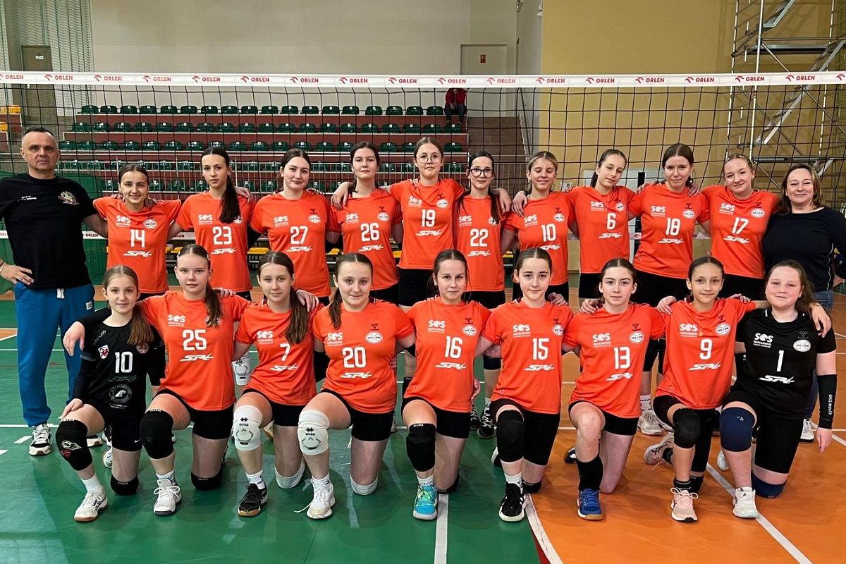 Zdjęcie: Młodziczki z Miastka walczyły w turnieju młodej ligi w Stężycy